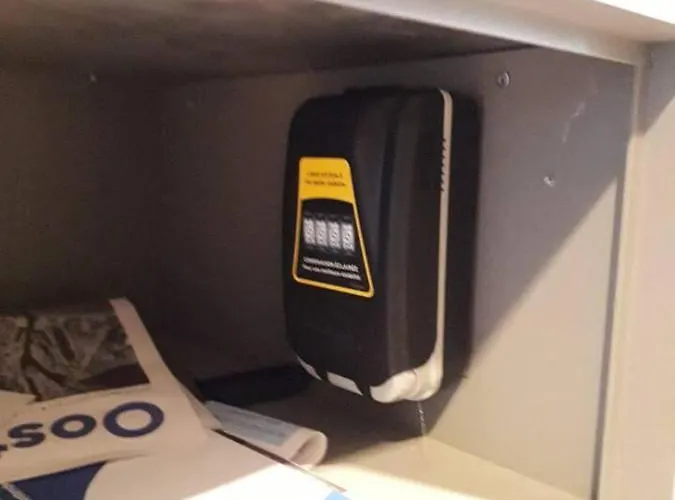 Apartment Stunning 1-bed In Beach-view *